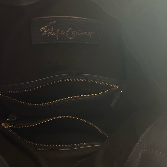 Foley & Corinna - Picture 12 of 15